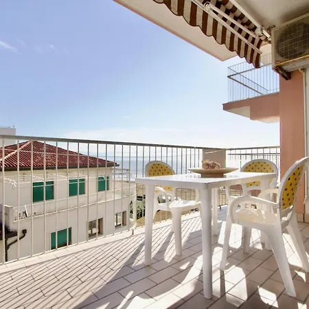 Shopping Center - Immobiliare * Lido di Jesolo